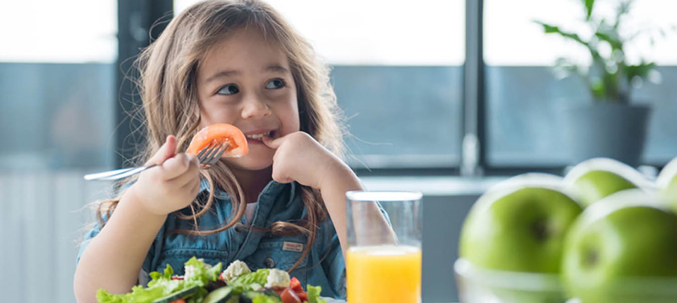 ¿Cómo hablar con tus hijos de nutrición?