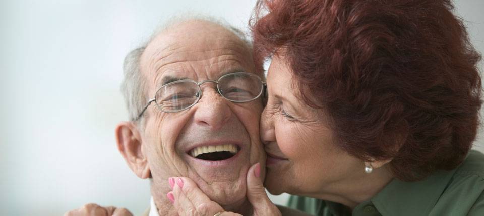 FOREVER YOUNG: 5 TIPS FOR LIVING WELL